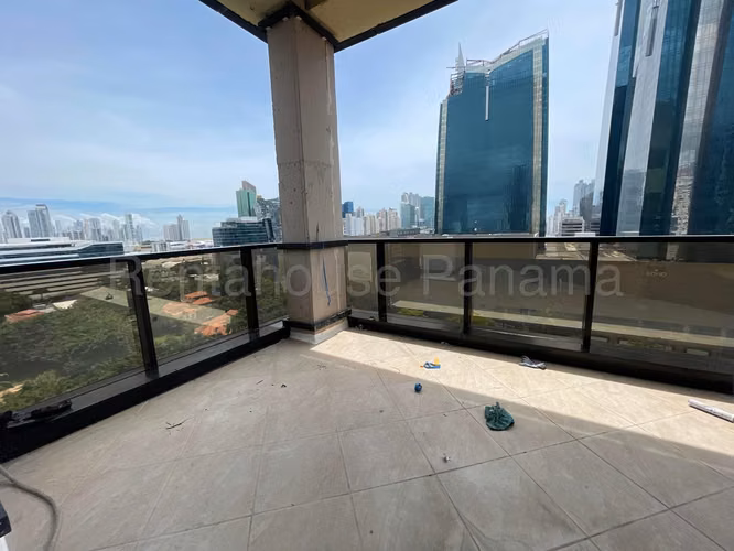 Venta Penthouse en Obra Gris con Terraza | 180 m2 | PH Downtown 55, Obarrio - ALYC 27-256