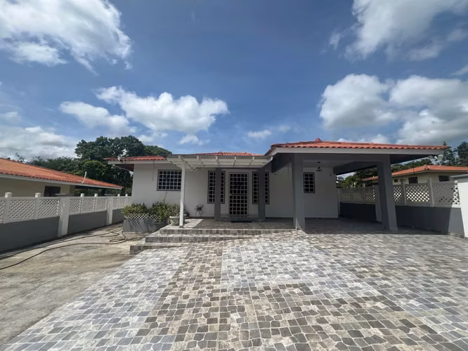CASA EN VENTA – LA COLORADA, SANTIAGO DE VERAGUAS