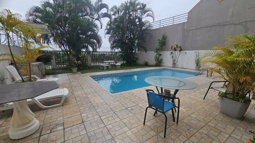 Alquiler apartamento amoblado - Imagen 12