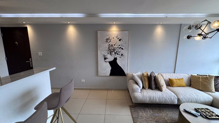 Apartamento en Alquiler en Vía España. PH CITY TOWERS. 27LDC2232