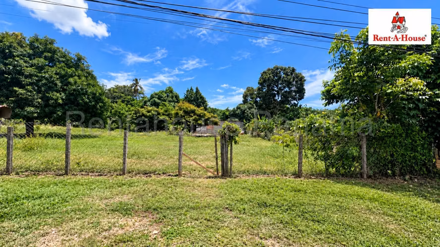 Terreno En Venta En Chitré YS  