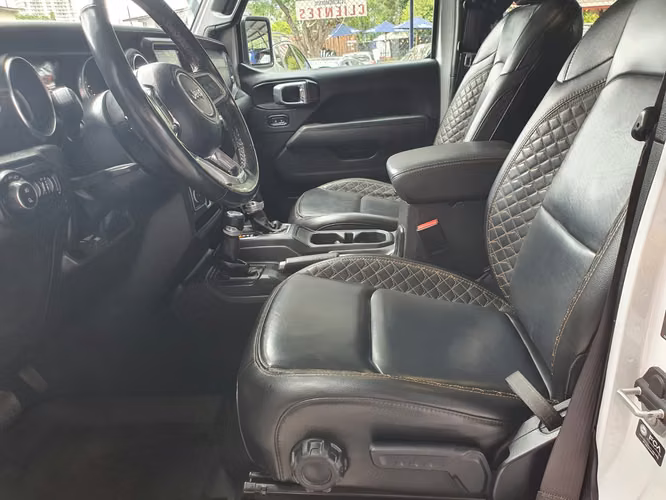 JEEP GLADIATOR 2022 - Imagen 12