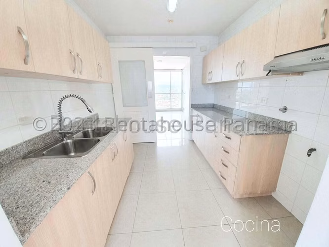 Alquiler de apartamento en Ph Creta 27MVCH2246