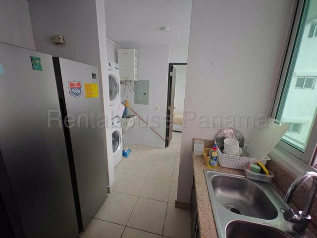 Apartamento amoblado en venta Clayton 25MAM9141.