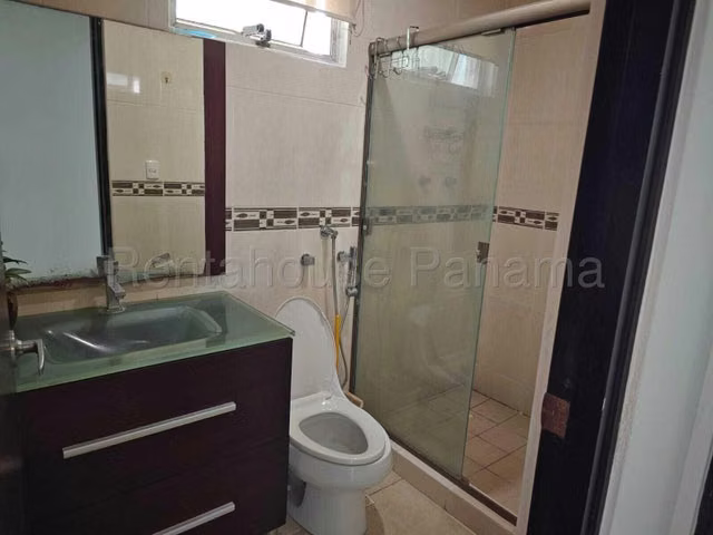 Apartamento amoblado en venta Clayton 25MAM9141.