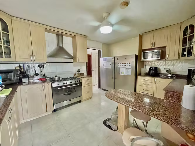 Casa en Venta en Altos del Golf | 4 Recámaras + Family | Complejo Privado - Imagen 3