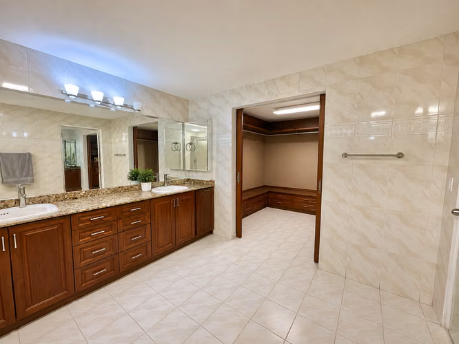 Casa en Venta en Altos del Golf | 4 Recámaras + Family | Complejo Privado - Imagen 8