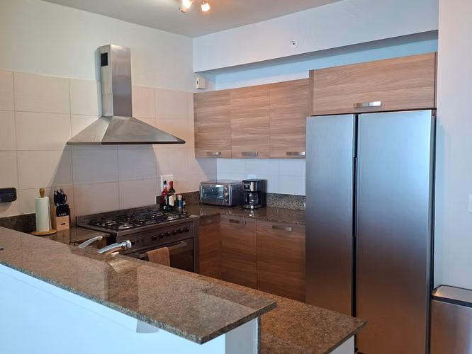 Rio Mar - Apartamento en Alquiler -