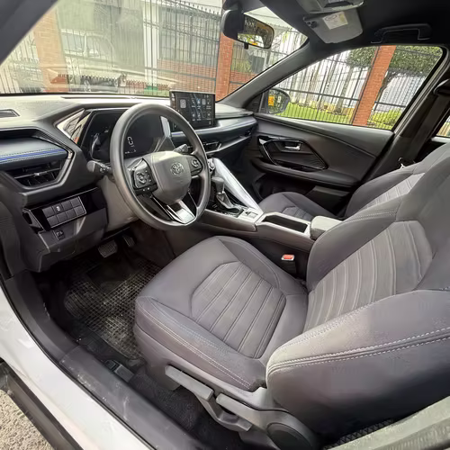 Vendo yaris cross año 2025 full extra  - Imagen 7