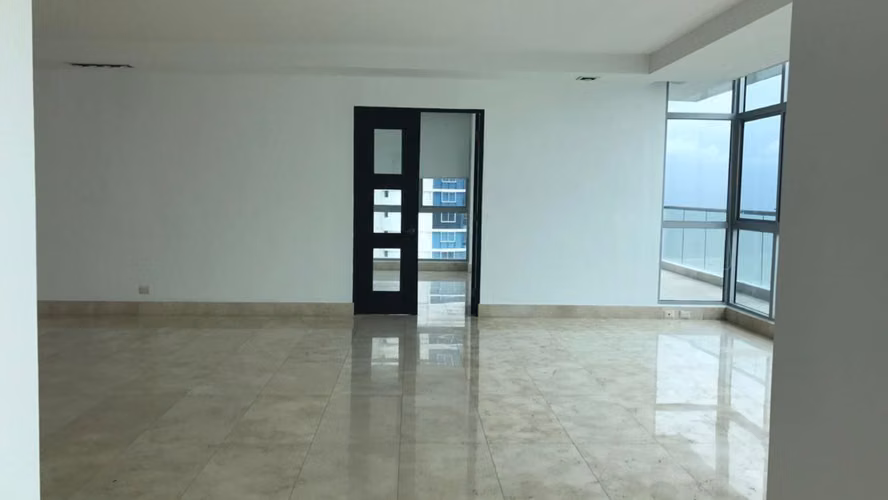  Venta Ten Tower | 453 m² Frente al Mar con Terraza y Vistas Espectaculares en Costa del Este
