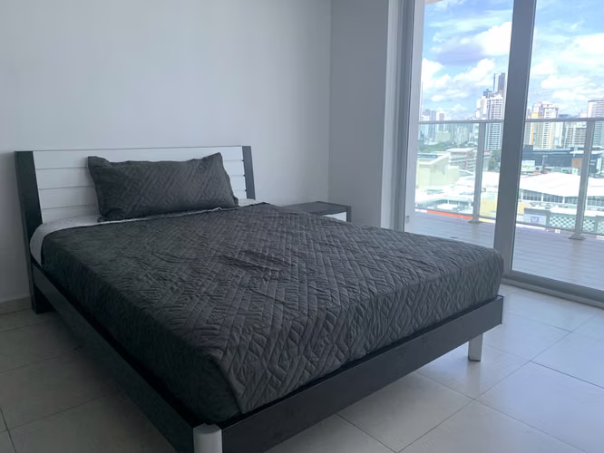 ALQUILO MODERNO APARTAMENTO A SOLO PASOS DE MULTIPLAZA MALL - Imagen 16