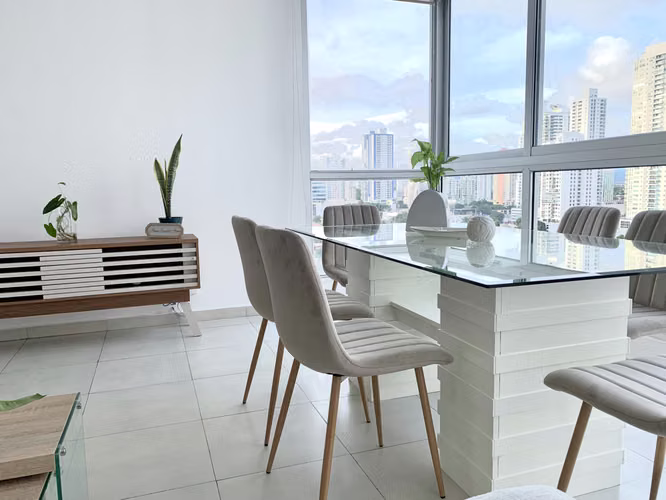 ALQUILO MODERNO APARTAMENTO A SOLO PASOS DE MULTIPLAZA MALL - Imagen 5