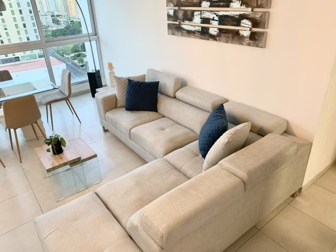 ALQUILO MODERNO APARTAMENTO A SOLO PASOS DE MULTIPLAZA MALL - Imagen 2