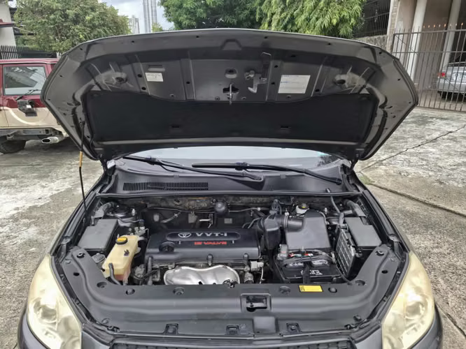 Toyota Rav 4 - 2011 Usado Buen Estado - Imagen 4
