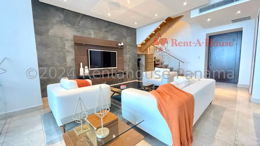 Venta Loft Amoblado Frente al Mar con Terraza | 167 m2 | Pacific Village Punta Pacifica - ALYC 24-8493