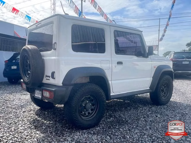 Suzuki Jimny 2023 Manual BS6696 - Imagen 4