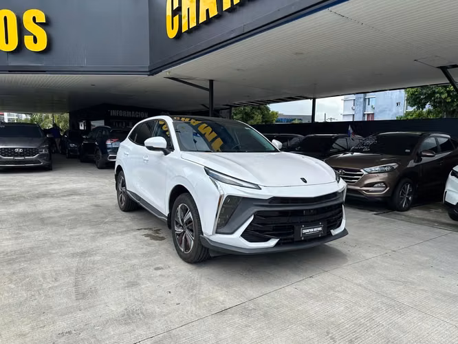 Forthing T5 HEV  2024