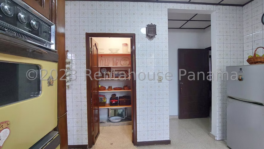 Venta Casa Altos del Golf - YD