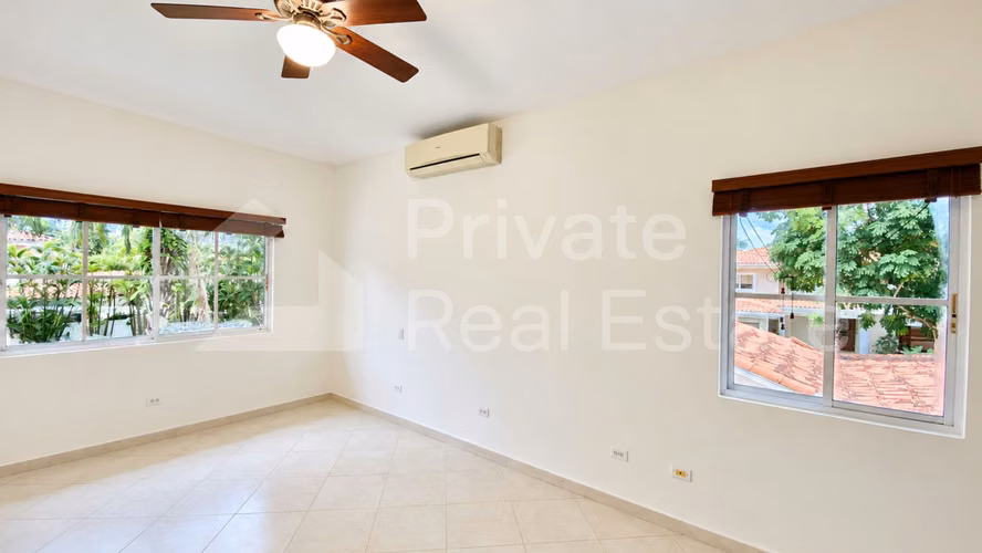 Se Alquila casa en Costa Serena en Costa del Este
