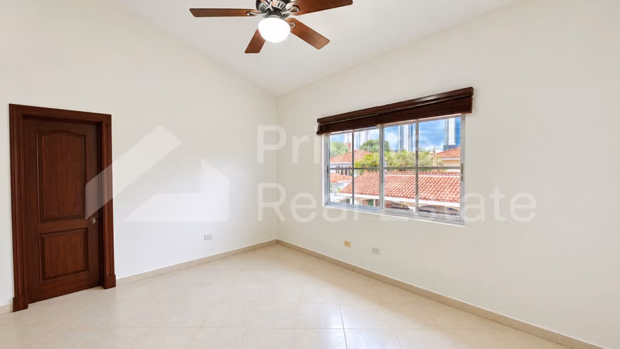 Se Alquila casa en Costa Serena en Costa del Este