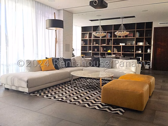 Venta Apartamento Frente al Mar | 150 m2 | Punta Pacifica - ALYC 24-7508