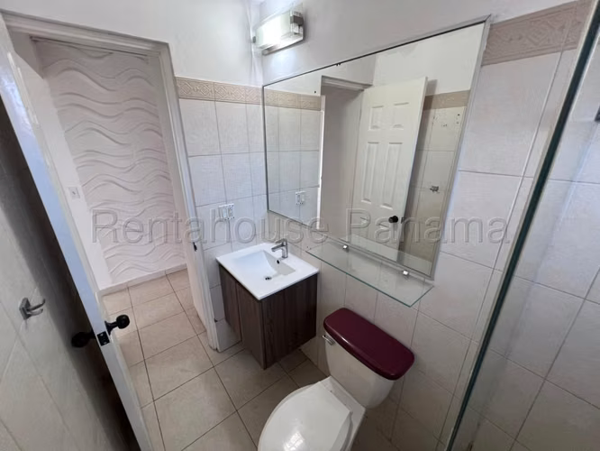 Venta de casa en Praderas del Rocío Villa Zaita   AK