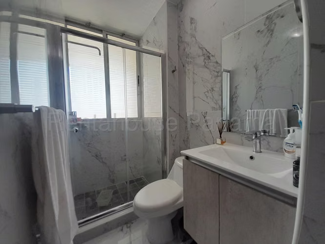 Alquiler de Apartamento Amoblado en San Francisco Ph TERRASOL EC