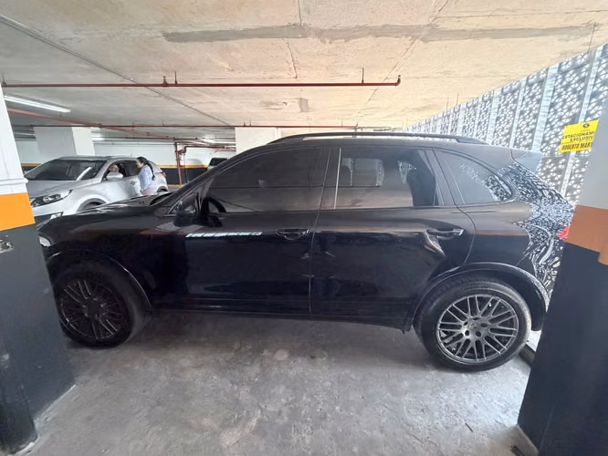 Porsche Cayenne Platinun 2018 EXCELENTE CONDICIONES  - Imagen 12