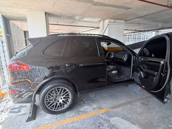 Porsche Cayenne Platinun 2018 EXCELENTE CONDICIONES  - Imagen 14