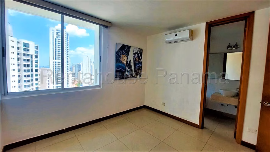 VENTA DE APARTAMENTO EN BAHIA DEL GOLF ALTOS DEL GOLF HQ