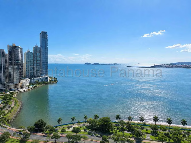 VENTA DE APARTAMENTO EN TORRE DEL PACIFICO AVENIDA BALBOA HQ