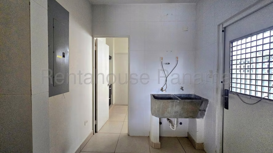 Casa en Venta en Brisas del Golf. PH SIERRA NEVADA. 27LDC2256