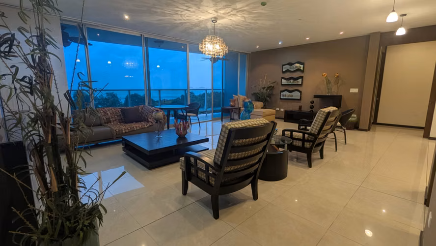 VENTA APARTAMENTO EN COSTA DEL ESTE (CG)