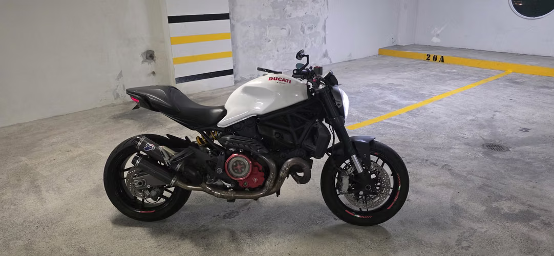 Se vende Monster 821 y 1200s