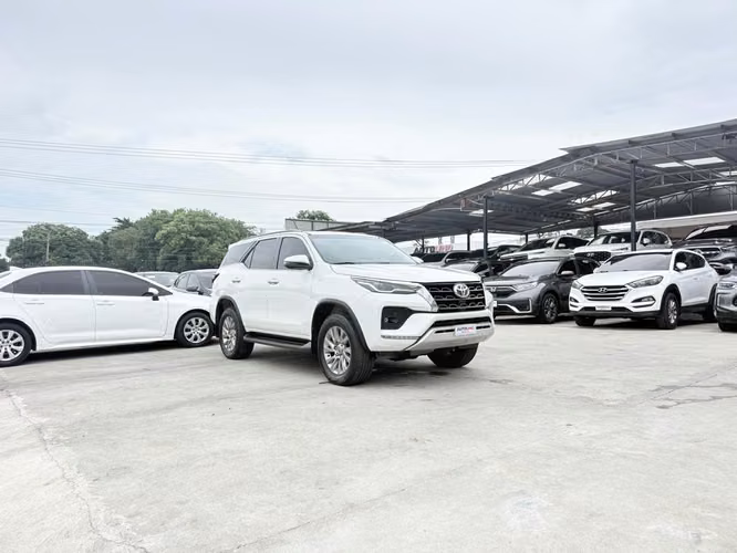 Toyota Fortuner 2023 - Imagen 2