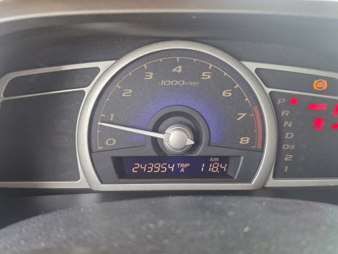  Honda Civic 2006 Automático – 5 Puertas – Excelente Estado