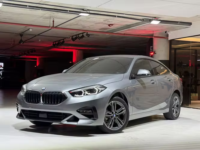BMW 218i del 2024