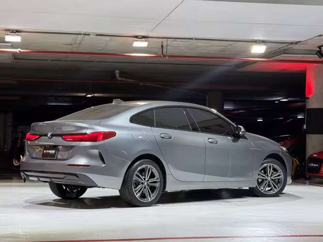 BMW 218i del 2024