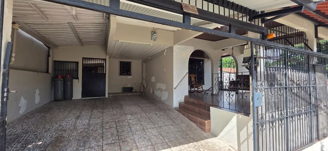 Venta de casa super espaciosa en Betania Villa de la Fuente - Imagen 7