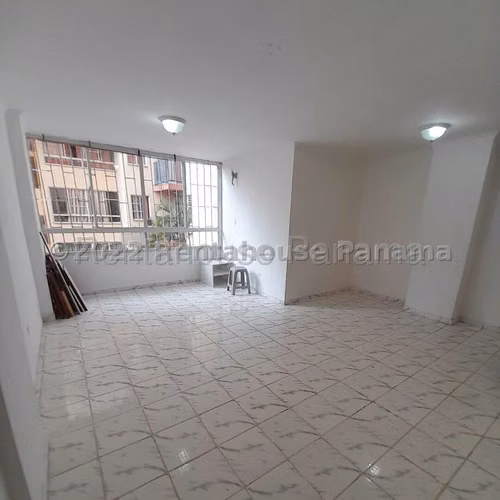 Apartamento en Alquiler en Carrasquilla RJ - Imagen 2