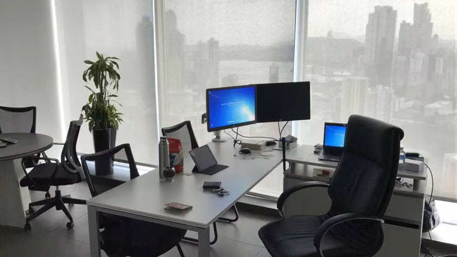 OFICINAS CORPORATIVAS EN TORRE OCEANIA - EJECUTIVO BUSINESS HUB - L.G.