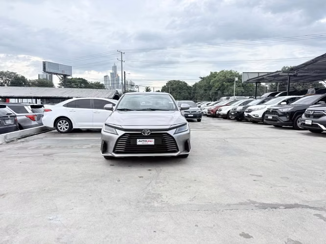 Toyota Yaris 2024