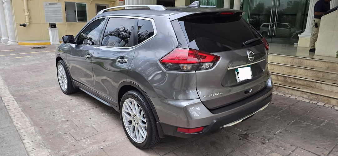¡IMPECABLE! Nissan X-Trail 2020 – 3 Filas de Asientos (7 Pasajeros) + Rin 20”  - Imagen 5