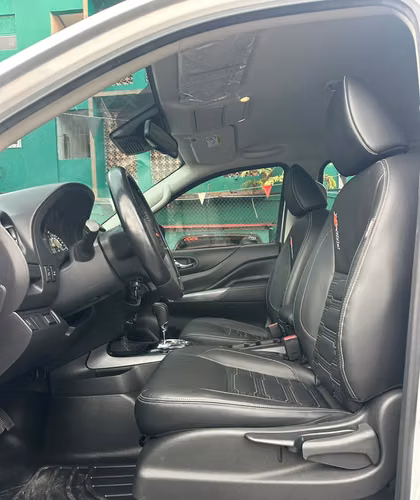 NISSAN FRONTIER PRO 4X AÑO 2023 AUTOMATICO 4X4 - Imagen 13