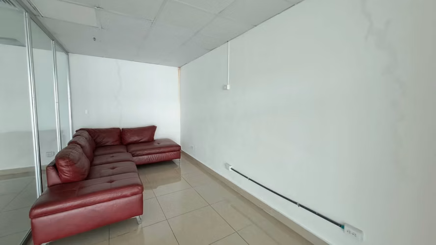 Alquiler de Oficina en Vía Brasil, Bella Vista, Plaza Korintho, 81m2 - Imagen 8