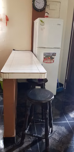 ALQUILO APTO ESTUDIO EN BAJO BOQUETE TODO INCLUIDO - Imagen 3