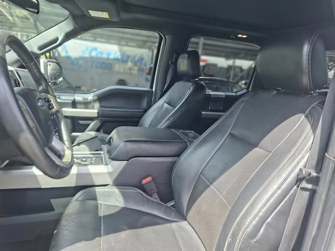 FORD F150 LARIAT 2015