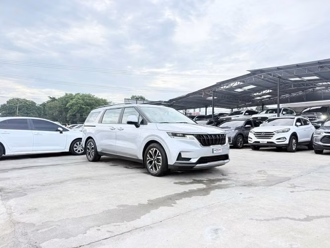 Kia Carnival 2023