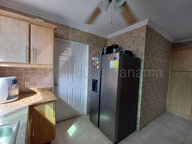 Venta Apartamento 3 Recamaras 3 Banos | 165 m2 | PH Mystic Point, Punta Pacifica - ALYC 26-3042
