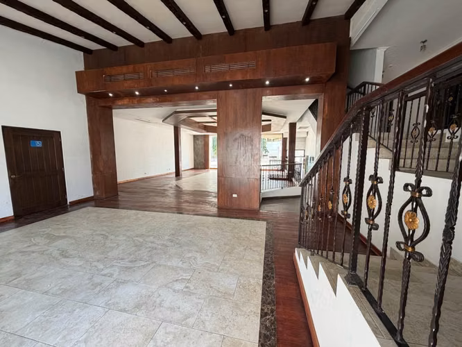 Alquiler de Local comercial para restaurante en El Cangrejo, 850m2 - Imagen 2